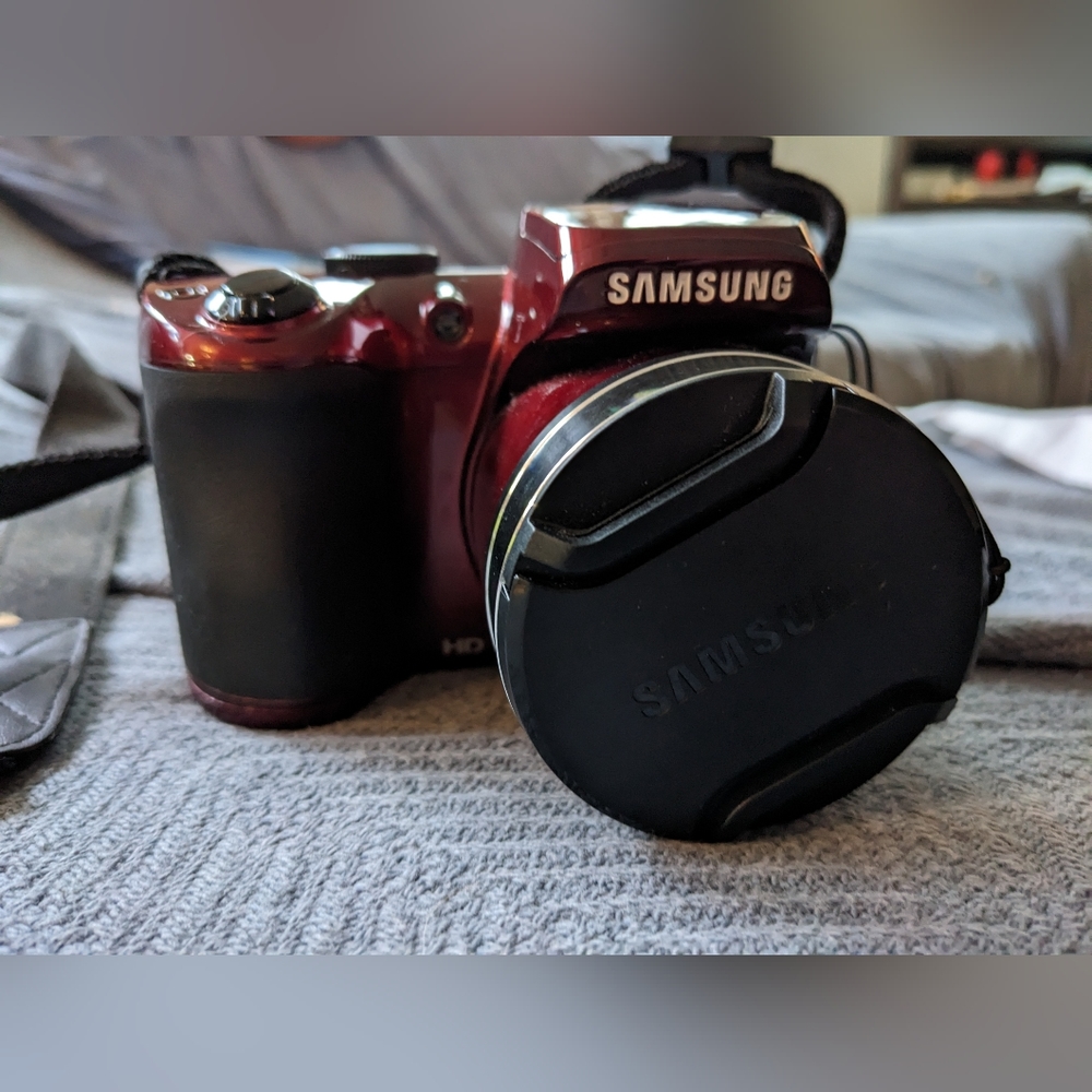 Samsung WB110 Camera
